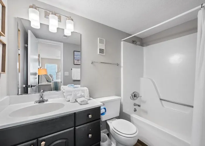 Boardwalk 1083 By Youngs Suncoast Apartment Gulf Shores